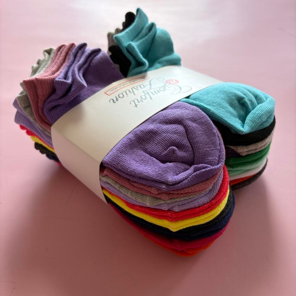 20 Pairs of Ankle Socks!